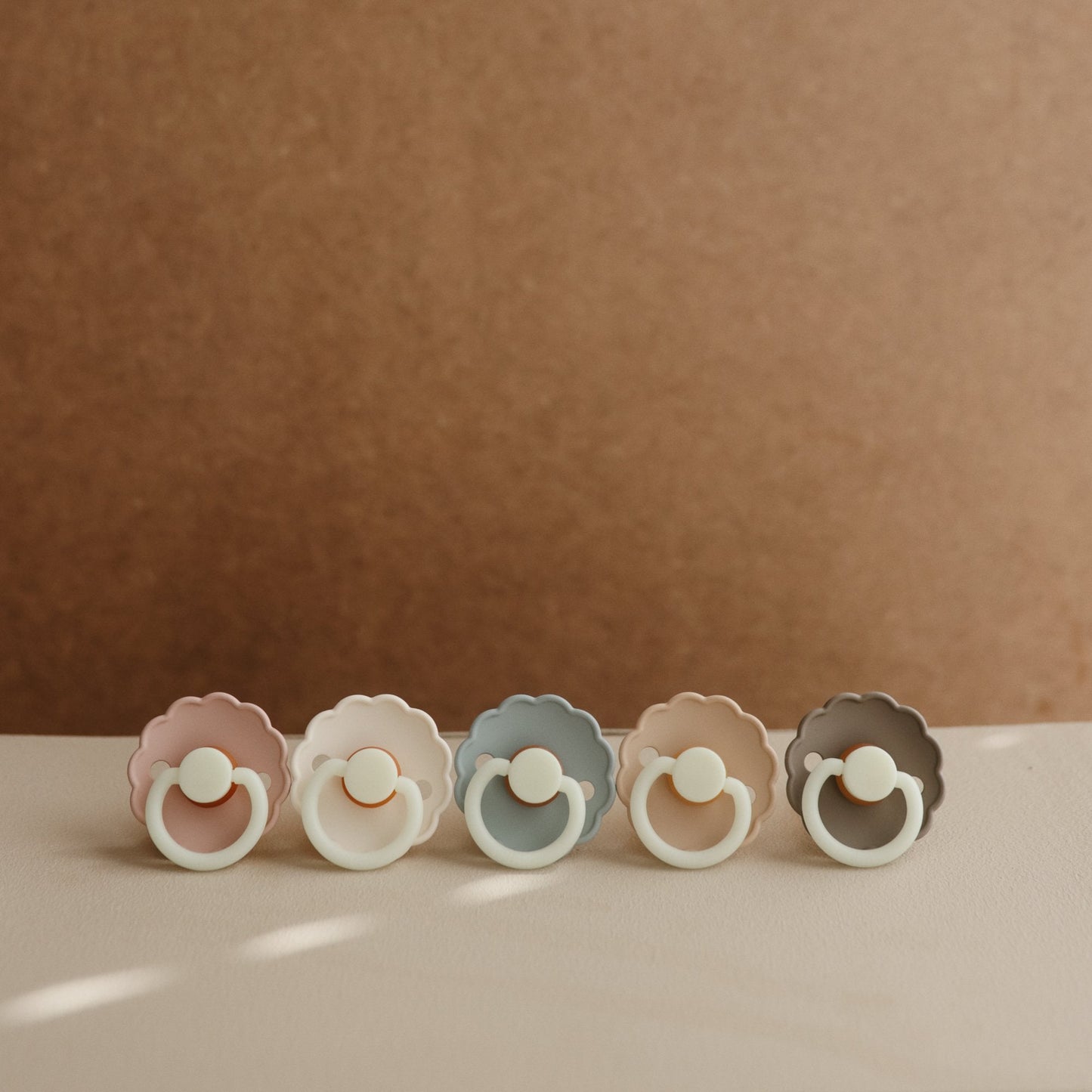 FRIGG Daisy Night Natural Rubber Pacifier 2-Pack {Drop Ship}