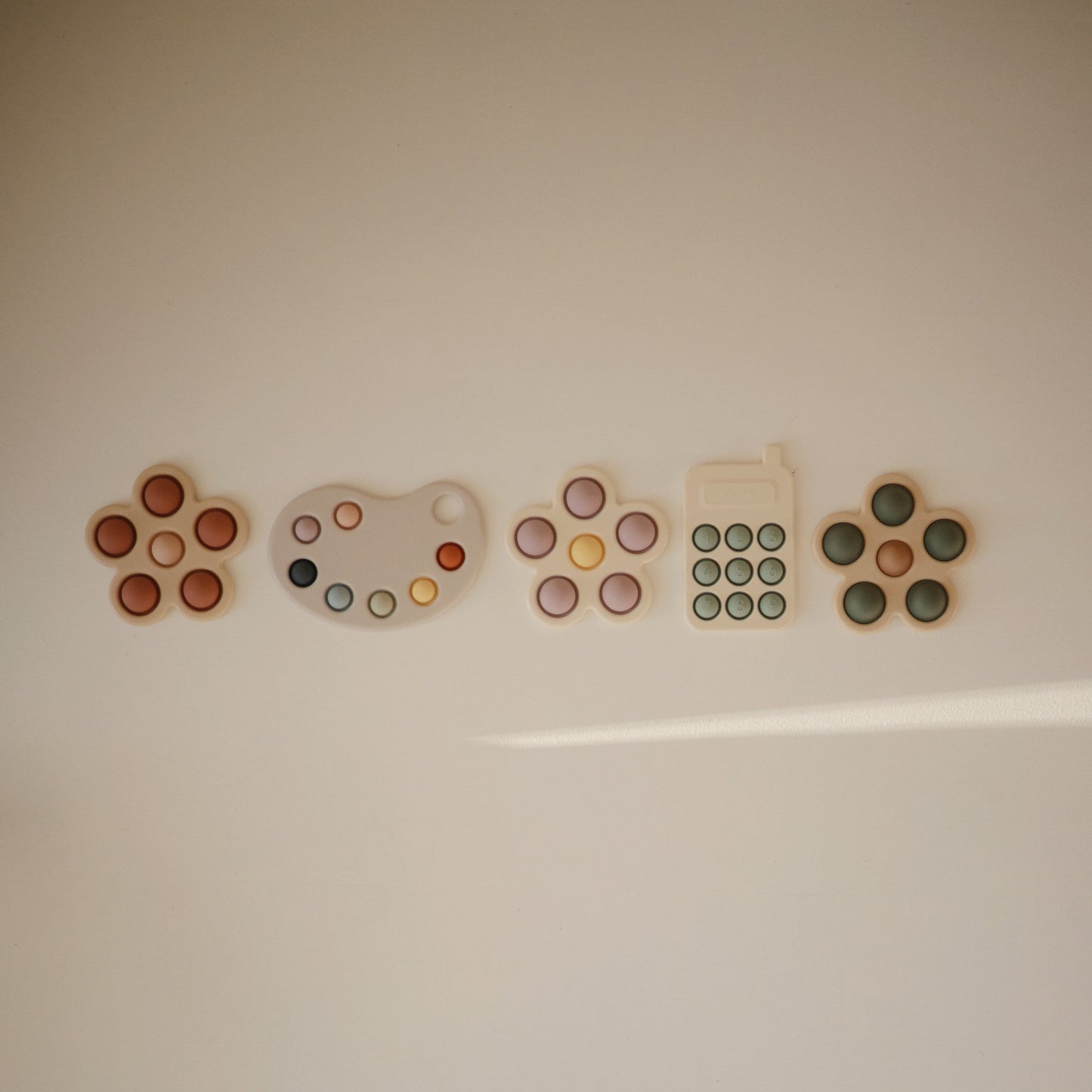Paint Palette Press Toy {Drop Ship}
