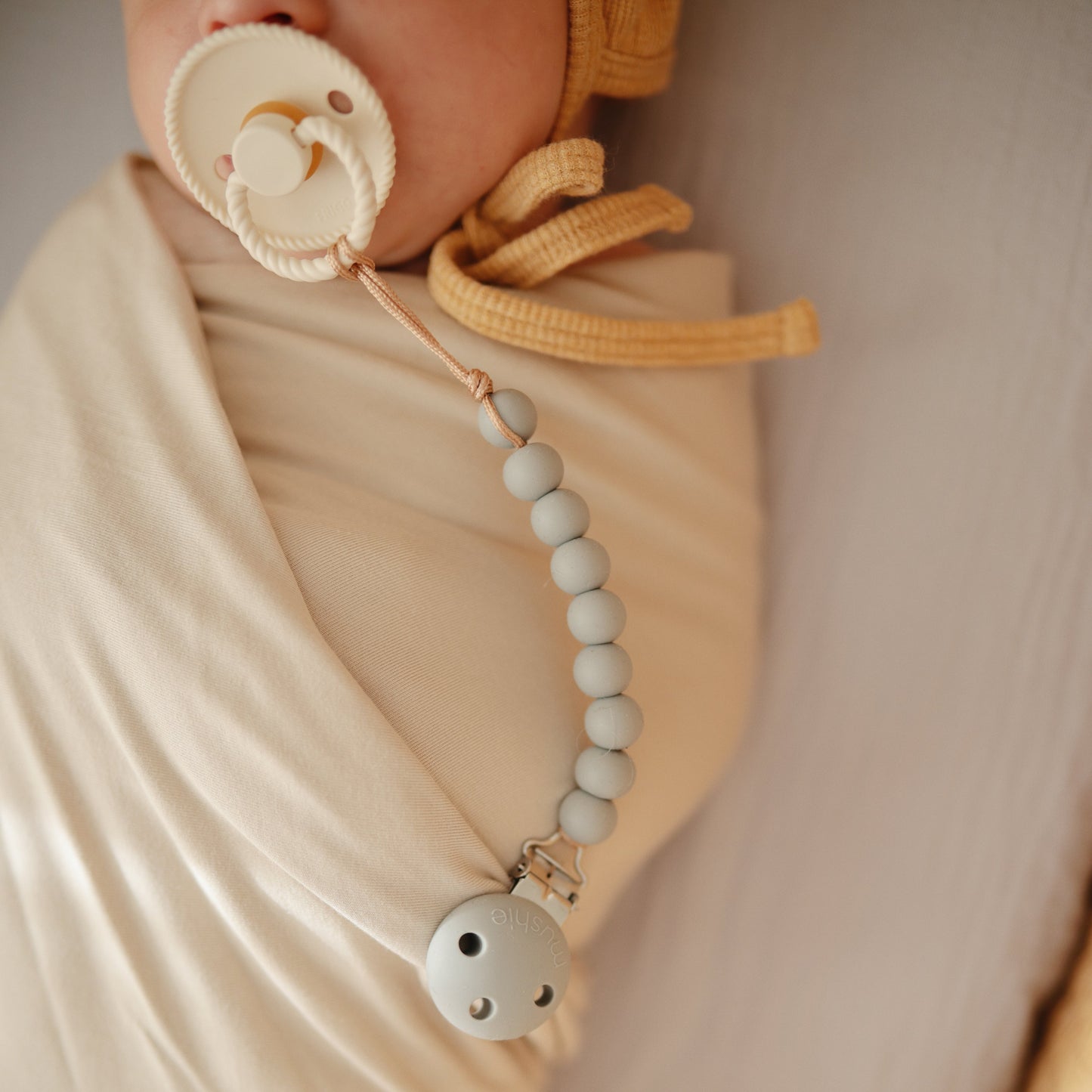 FRIGG Rope Natural Rubber Pacifier 2-Pack {Drop Ship}