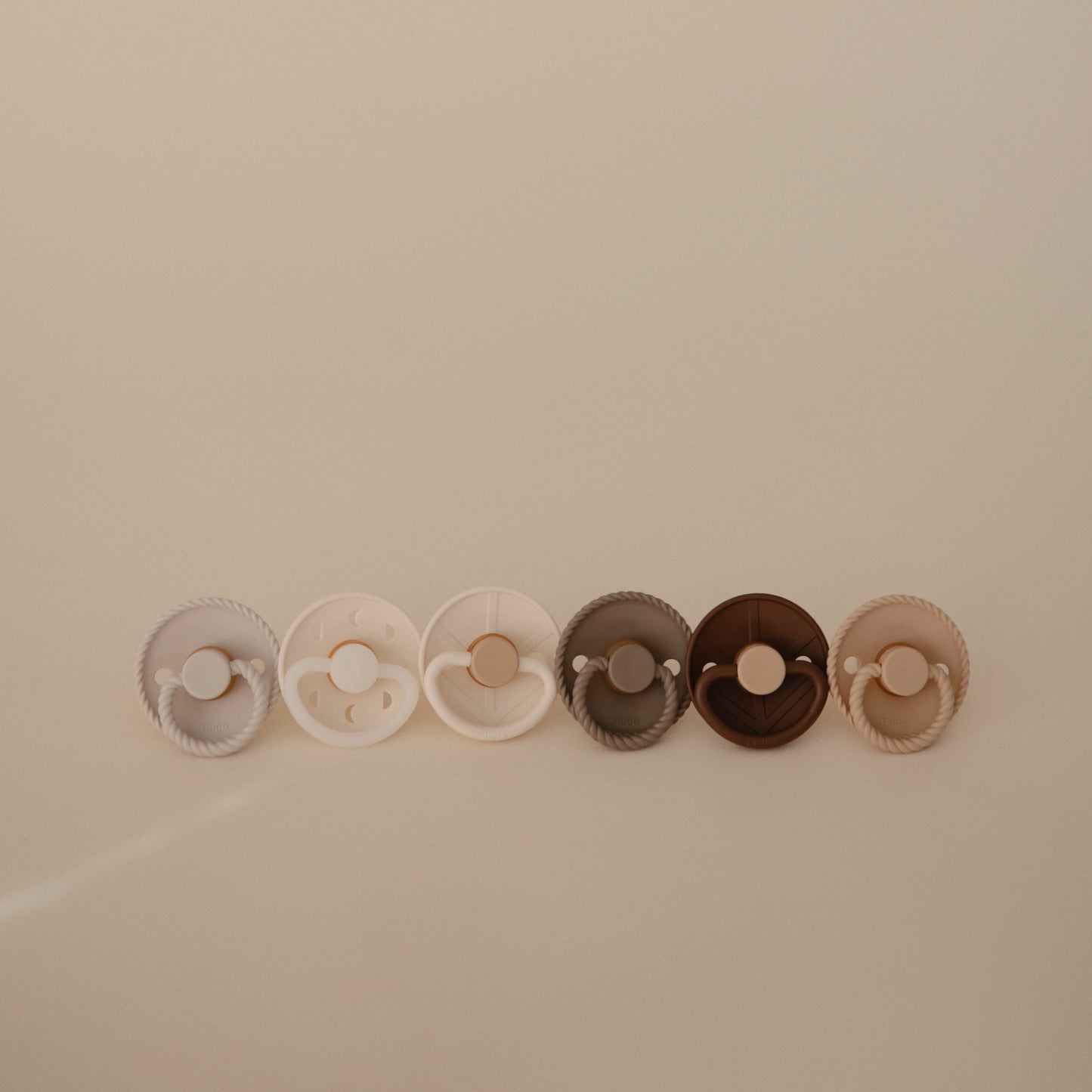 FRIGG Silicone Pacifier 6-Pack {Drop Ship}
