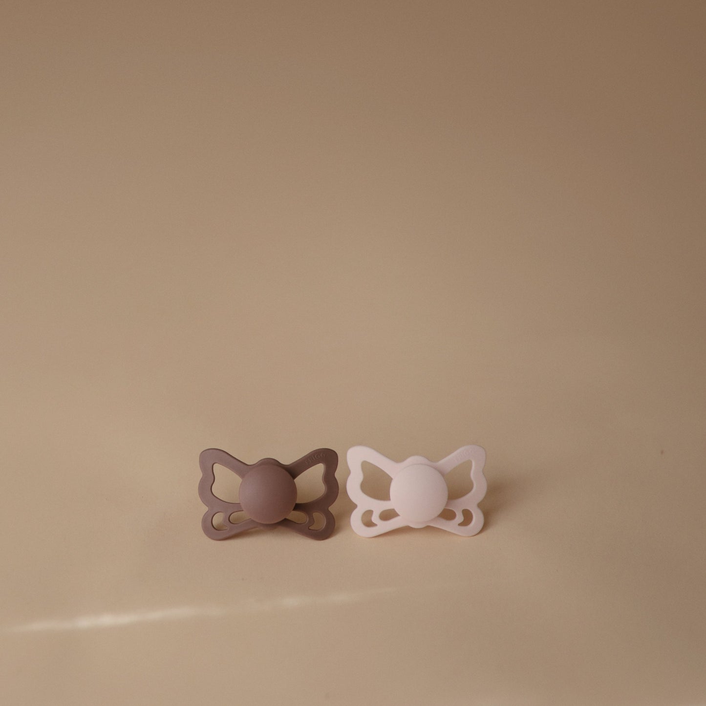 FRIGG Butterfly Anatomical Silicone Pacifier 2-Pack (6-18 Months) {Drop Ship}